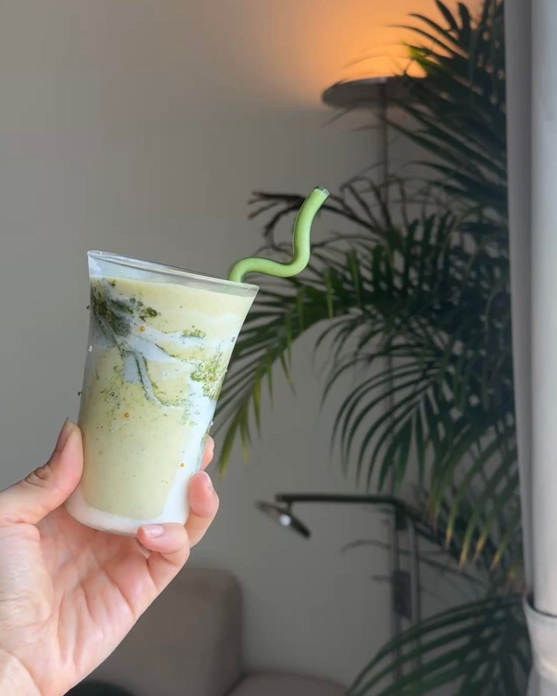 抹茶控一起喝！一杯直接補滿50g蛋白質，像在喝抹茶冰淇淋的私房奶昔食譜